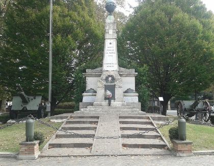 Monumento ai Caduti - Carpaneto Monumento ai Caduti - Carpaneto