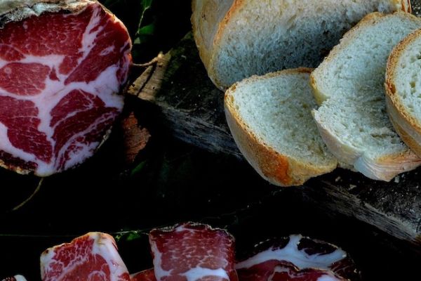 Coppa--pane-e-olio.jpeg