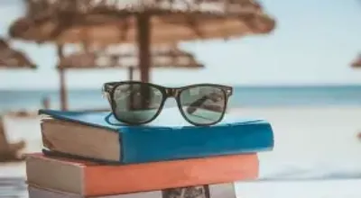 LIìibro in spiagga_biblioteca2026